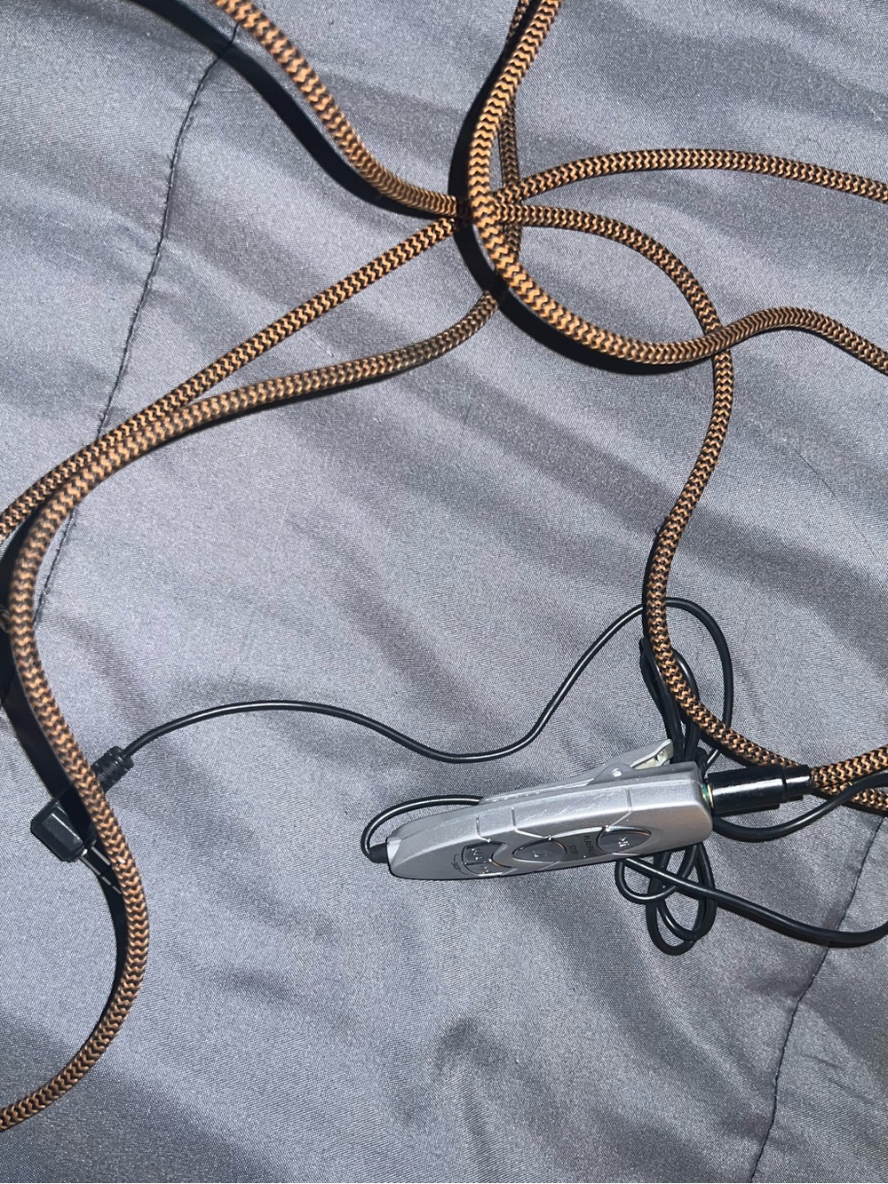Silver In-Line Remote Headset Control with Braided Cable - Picture 2 of 2